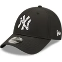 petten-gebogen-zwart-verstelbaar-9forty-sports-clip-van-new-york-yankees-mlb-van-new-era