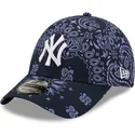 petten-gebogen-marineblauw-verstelbaar-9forty-paisley-print-van-new-york-yankees-mlb-van-new-era
