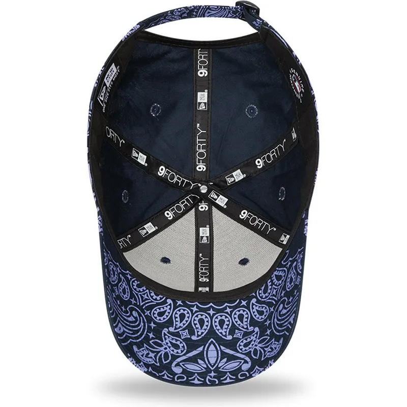petten-gebogen-marineblauw-verstelbaar-9forty-paisley-print-van-new-york-yankees-mlb-van-new-era