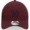 petten-gebogen-rood-snapback-9forty-league-essential-van-new-york-yankees-mlb-van-new-era
