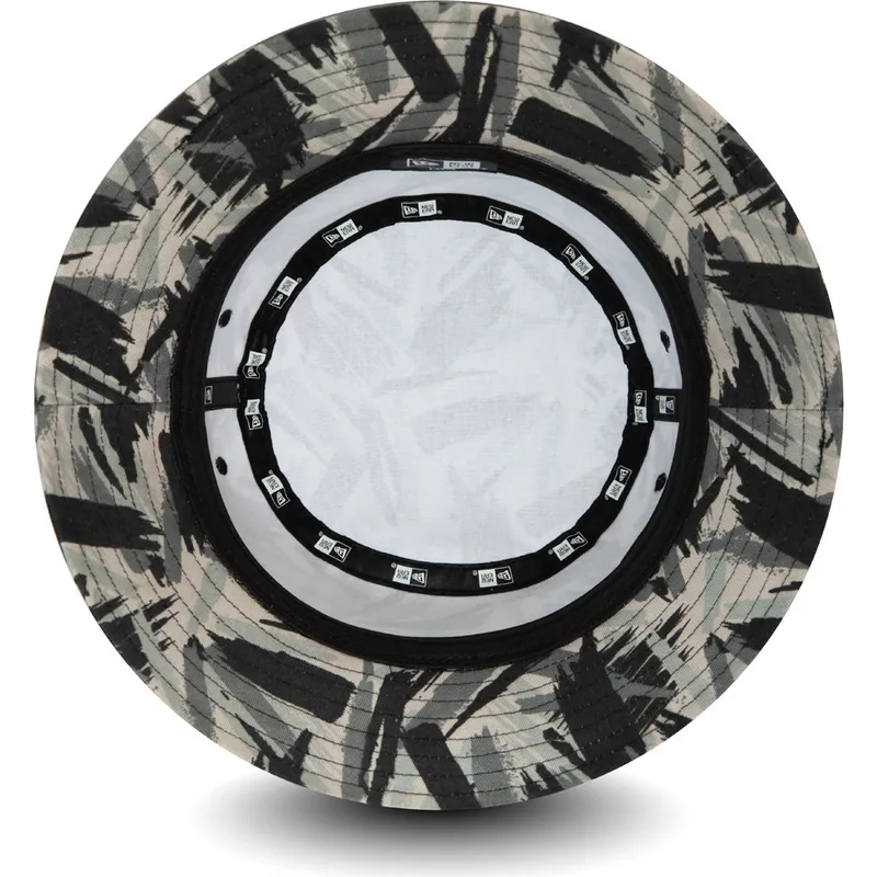 emmer-camouflage-tapered-van-new-era