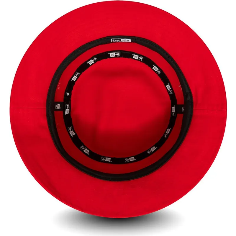 emmer-rood-essential-tapered-van-new-era