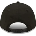 petten-gebogen-zwart-snapback-9forty-black-base-van-chicago-bulls-nba-van-new-era