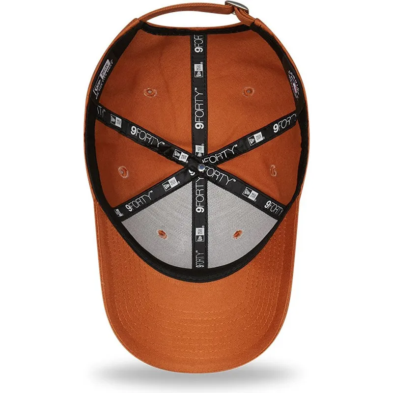 petten-gebogen-bruin-verstelbaar-9forty-league-essential-van-boston-red-sox-mlb-van-new-era