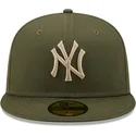 petten-plat-groen-fitted-59fifty-league-essential-van-new-york-yankees-mlb-van-new-era