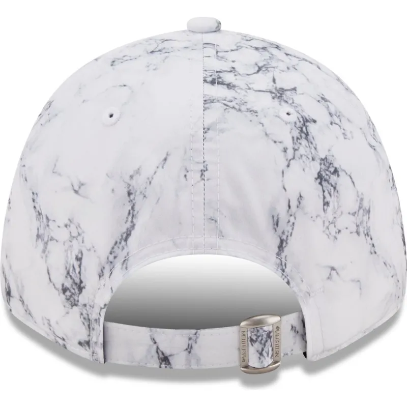 petten-gebogen-wit-verstelbaar-9forty-clear-marble-le-louvre-van-new-era