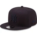petten-plat-marineblauw-snapback-9fifty-league-essential-van-new-york-yankees-mlb-van-new-era