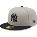 petten-plat-grijs-fitted-59fifty-parche-lateral-van-new-york-yankees-mlb-van-new-era