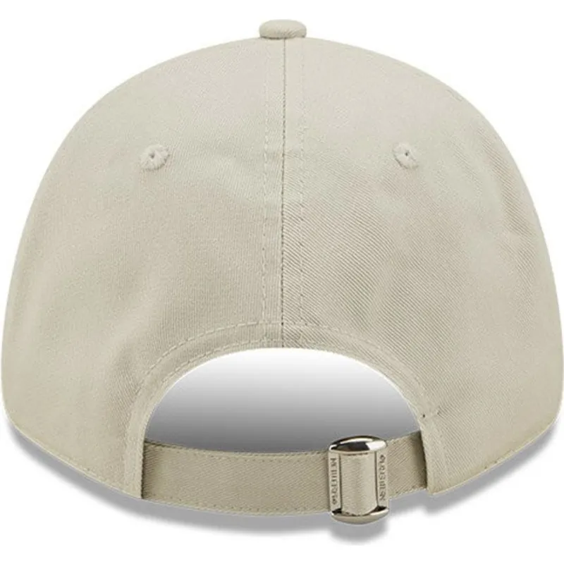 petten-gebogen-beige-verstelbaar-9forty-sporty-van-patrick-ster-spongebob-van-new-era