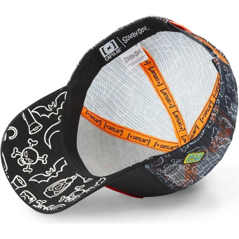 petten-gebogen-zwart-snapback-stu-scooby-doo-van-capslab