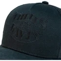petten-gebogen-zwart-snapback-nuts-black-ww25-van-wheels-and-waves