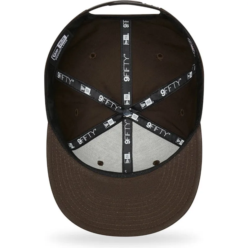 petten-plat-bruin-snapback-9fifty-league-essential-van-new-york-yankees-mlb-van-new-era
