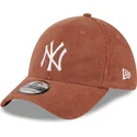 petten-gebogen-bruin-fitted-39thirty-cord-van-new-york-yankees-mlb-van-new-era