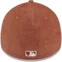 petten-gebogen-bruin-fitted-39thirty-cord-van-new-york-yankees-mlb-van-new-era