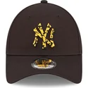 petten-gebogen-zwart-verstelbaar-9forty-seasonal-infill-van-new-york-yankees-mlb-van-new-era