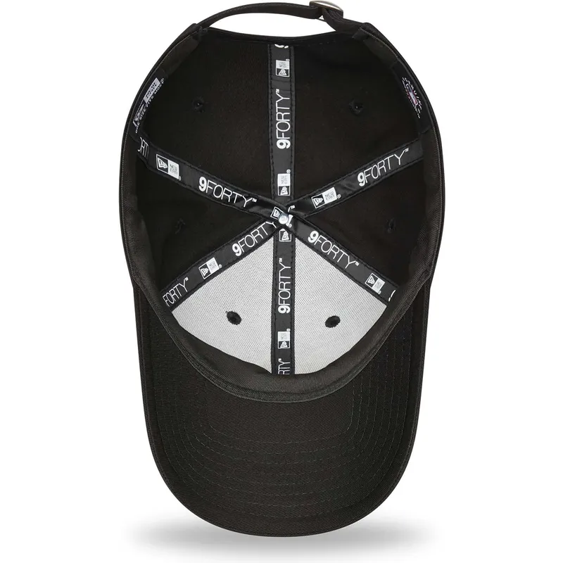 petten-gebogen-zwart-verstelbaar-9forty-seasonal-infill-van-new-york-yankees-mlb-van-new-era