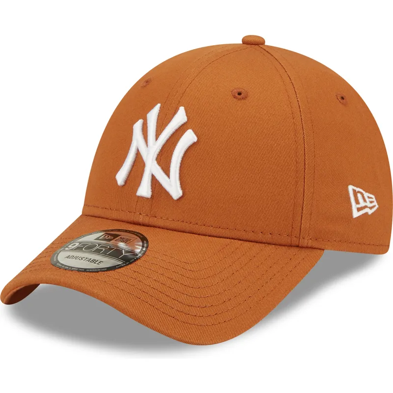 petten-gebogen-bruin-verstelbaar-9forty-league-essential-van-new-york-yankees-mlb-van-new-era petten-gebogen-bruin-verstelbaar-9forty-league-essential-van-new-york-yankees-mlb-van-new-era