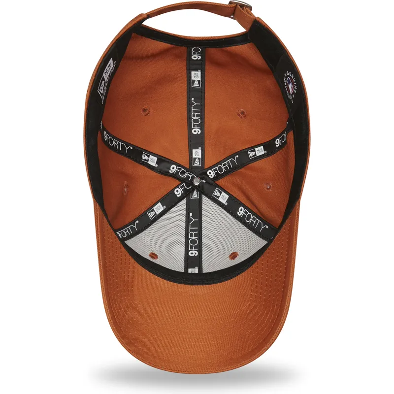petten-gebogen-bruin-verstelbaar-9forty-league-essential-van-new-york-yankees-mlb-van-new-era petten-gebogen-bruin-verstelbaar-9forty-league-essential-van-new-york-yankees-mlb-van-new-era