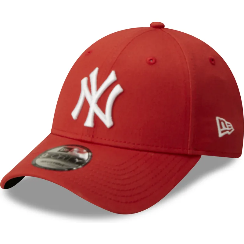 petten-gebogen-rood-verstelbaar-9forty-league-essential-van-new-york-yankees-mlb-van-new-era