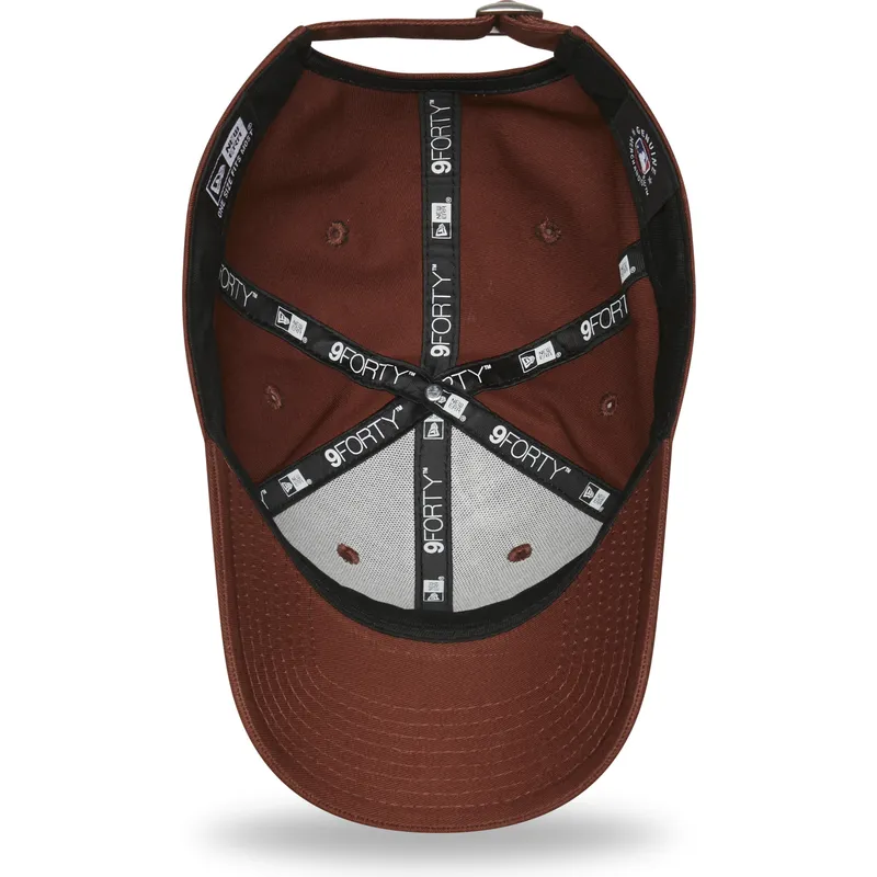 petten-gebogen-bruin-verstelbaar-9forty-league-essential-van-new-york-yankees-mlb-van-new-era