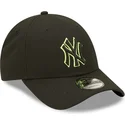 petten-gebogen-zwart-snapback-9forty-neon-pack-repreve-van-new-york-yankees-mlb-van-new-era