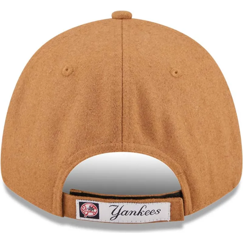 petten-gebogen-bruin-verstelbaar-9forty-the-league-melton-wool-van-new-york-yankees-mlb-van-new-era
