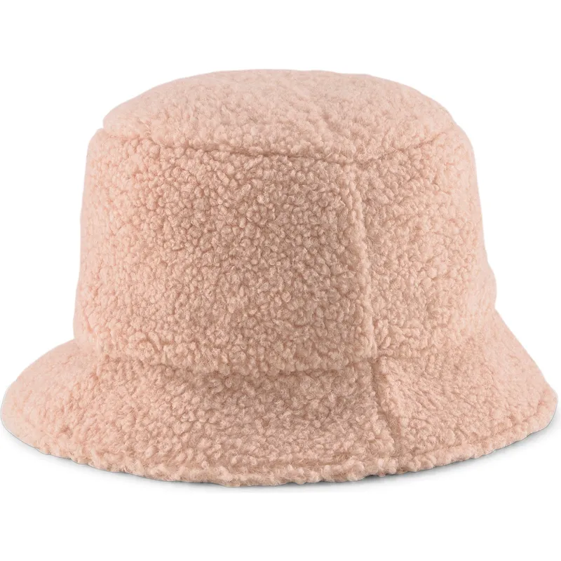 emmer-roze-core-winter-van-puma emmer-roze-core-winter-van-puma