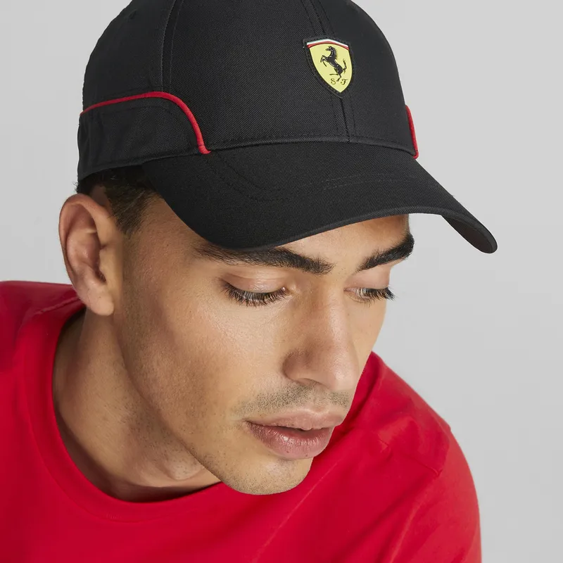 petten-gebogen-zwart-verstelbaar-sptwr-race-b-van-ferrari-formula-1-van-puma