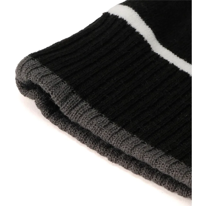 mutsen-pompon-zwart-van-puma