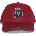 petten-gebogen-rood-verstelbaar-trusts-no1-distressed-black-white-van-the-no1-face