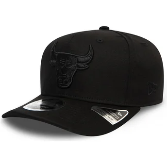 petten-gebogen-zwart-snapback-9fifty-tonal-stretch-snap-van-chicago-bulls-nba-van-new-era