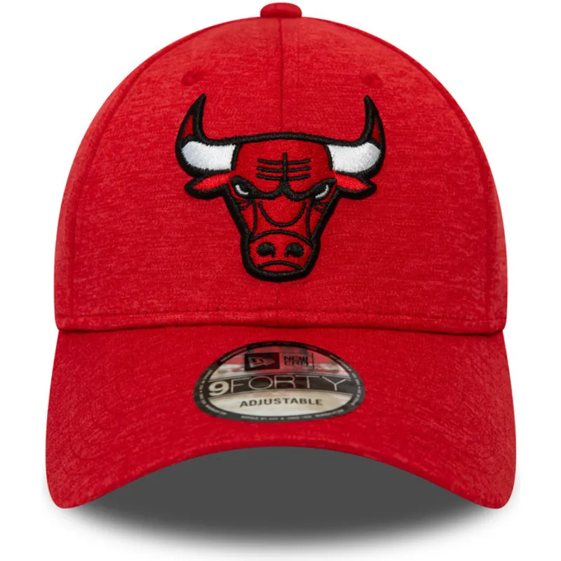 petten-gebogen-rood-verstelbaar-9forty-shadow-tech-van-chicago-bulls-nba-van-new-era
