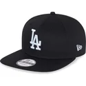 petten-plat-zwart-snapback-9fifty-essential-van-los-angeles-dodgers-mlb-van-new-era