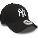 petten-gebogen-zwart-verstelbaar-9forty-essential-van-new-york-yankees-mlb-van-new-era