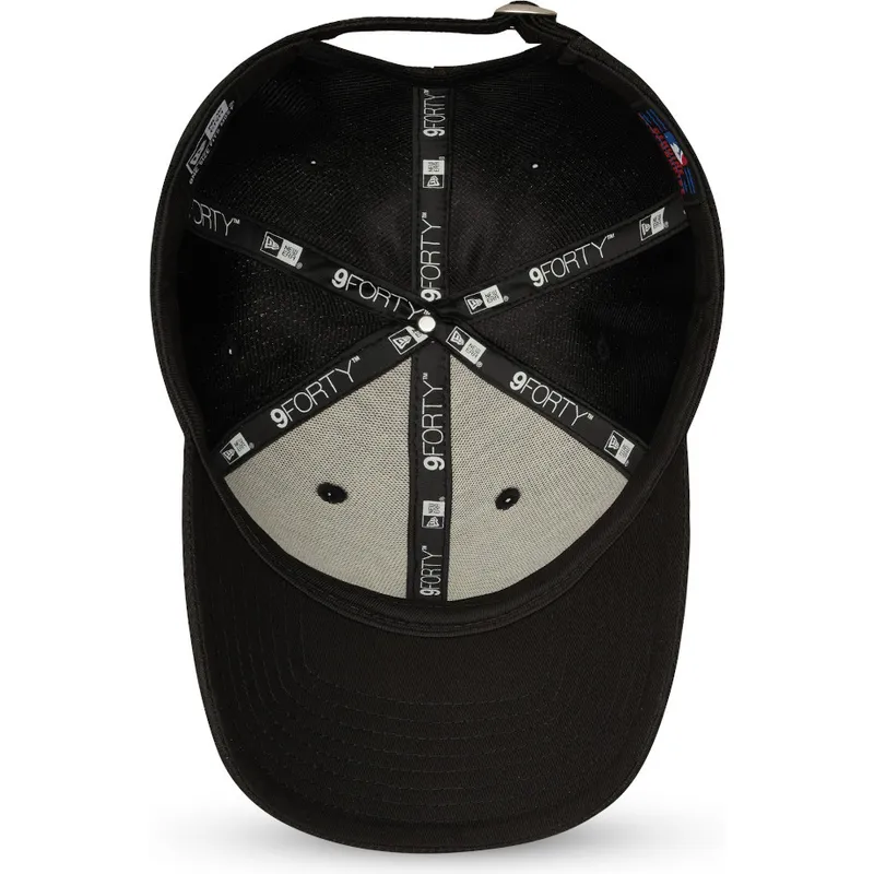 petten-gebogen-zwart-verstelbaar-9forty-diamond-era-van-new-york-yankees-mlb-van-new-era petten-gebogen-zwart-verstelbaar-9forty-diamond-era-van-new-york-yankees-mlb-van-new-era