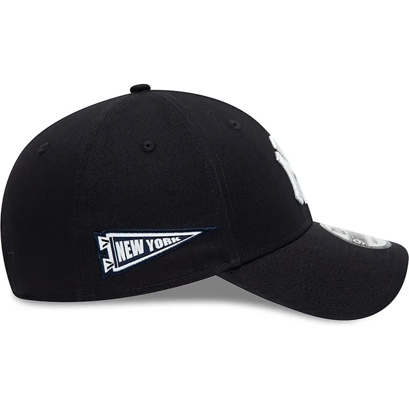 petten-gebogen-marineblauw-verstelbaar-9forty-team-side-patch-van-new-york-yankees-mlb-van-new-era