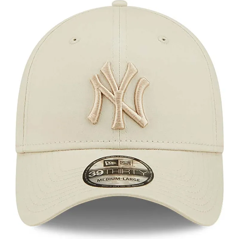 petten-gebogen-beige-fitted-39thirty-league-essential-van-new-york-yankees-mlb-van-new-era