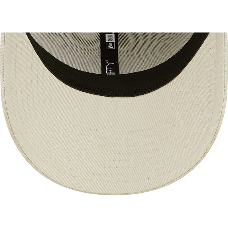 petten-gebogen-beige-fitted-39thirty-league-essential-van-new-york-yankees-mlb-van-new-era