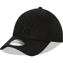 petten-gebogen-zwart-snapback-9forty-league-essential-van-new-york-yankees-mlb-van-new-era