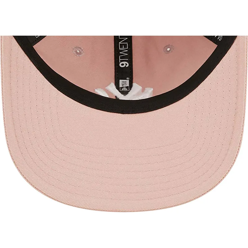 petten-gebogen-roze-verstelbaar-9twenty-league-essential-van-new-york-yankees-mlb-van-new-era