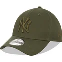 petten-gebogen-groen-snapback-9forty-league-essential-van-new-york-yankees-mlb-van-new-era