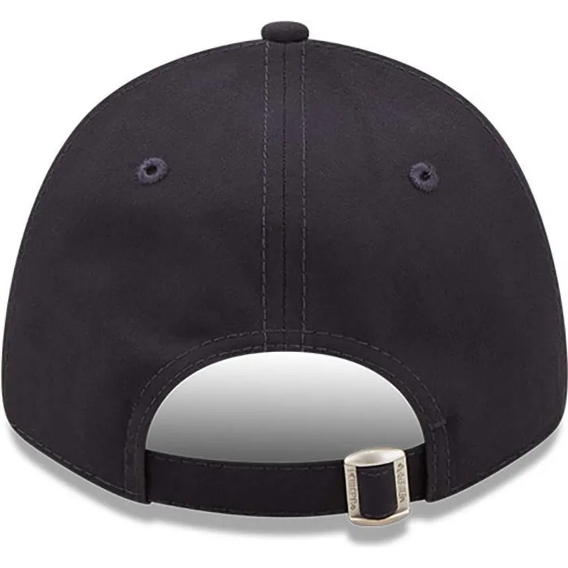 petten-gebogen-marineblauw-verstelbaar-9forty-repreve-van-chicago-white-sox-mlb-van-new-era