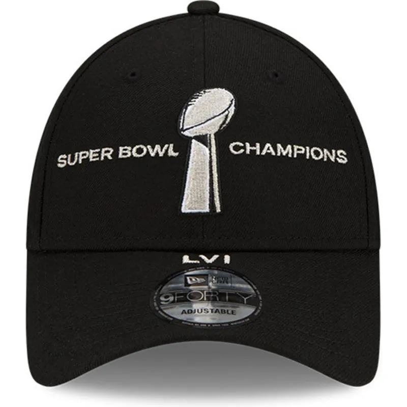 petten-gebogen-zwart-snapback-9forty-parade-super-bowl-champions-lvi-2022-van-los-angeles-rams-nfl-van-new-era petten-gebogen-zwart-snapback-9forty-parade-super-bowl-champions-lvi-2022-van-los-angeles-rams-nfl-van-new-era