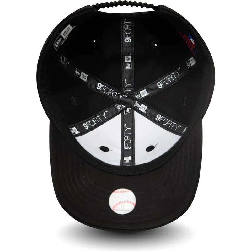 petten-gebogen-zwart-verstelbaar-voor-kinderen-9forty-league-essential-van-new-york-yankees-mlb-van-new-era