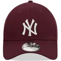 petten-gebogen-rood-fitted-39thirty-league-essential-van-new-york-yankees-mlb-van-new-era