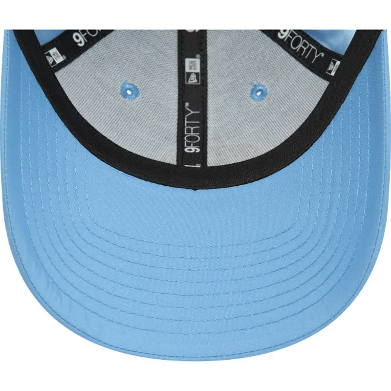 petten-gebogen-blauw-verstelbaar-9forty-historic-van-new-era petten-gebogen-blauw-verstelbaar-9forty-historic-van-new-era
