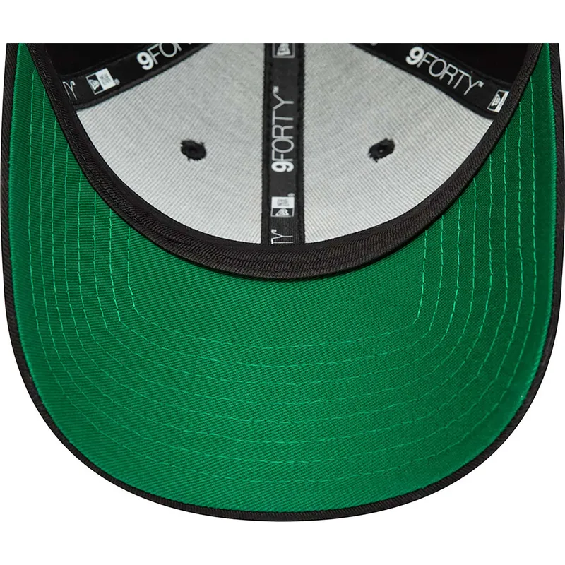 petten-gebogen-zwart-verstelbaar-9forty-team-side-patch-van-chicago-white-sox-mlb-van-new-era
