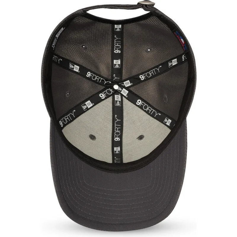 petten-gebogen-grijs-verstelbaar-9forty-diamond-era-van-new-york-yankees-mlb-van-new-era