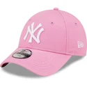 petten-gebogen-roze-verstelbaar-voor-kinderen-9forty-league-essential-van-new-york-yankees-mlb-van-new-era