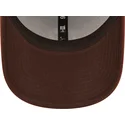 petten-gebogen-bruin-verstelbaar-9forty-linen-van-new-york-yankees-mlb-van-new-era